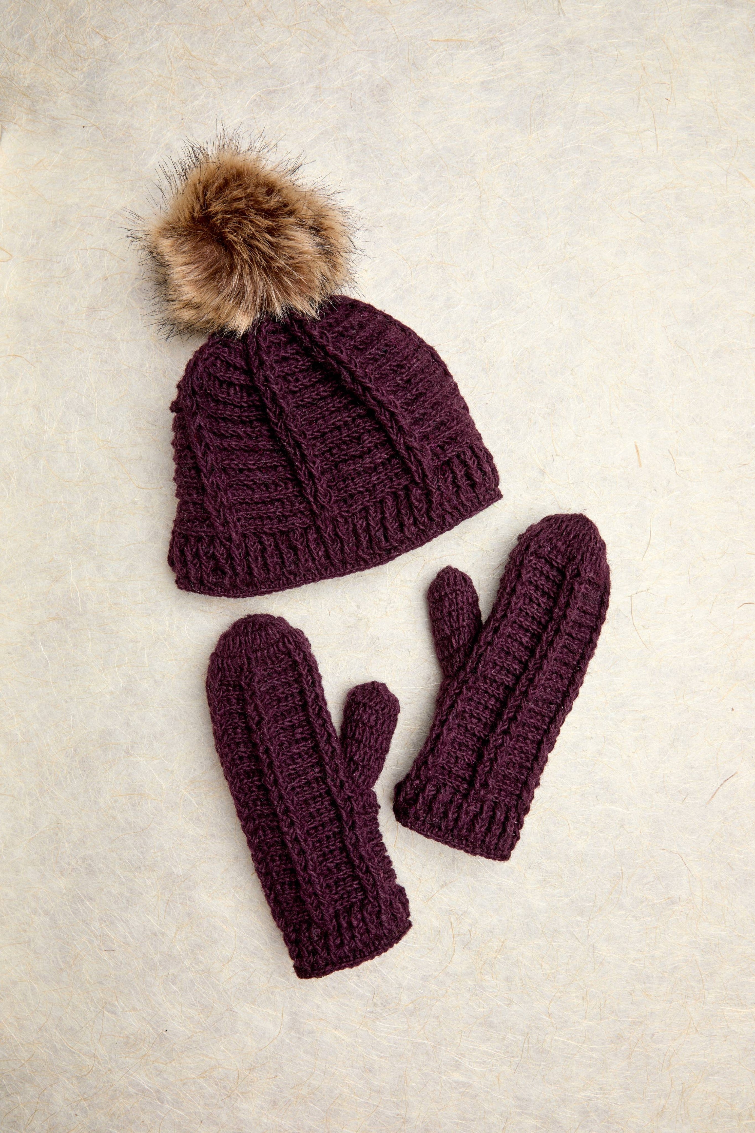 Brecken Deep Plum Knit Mittens