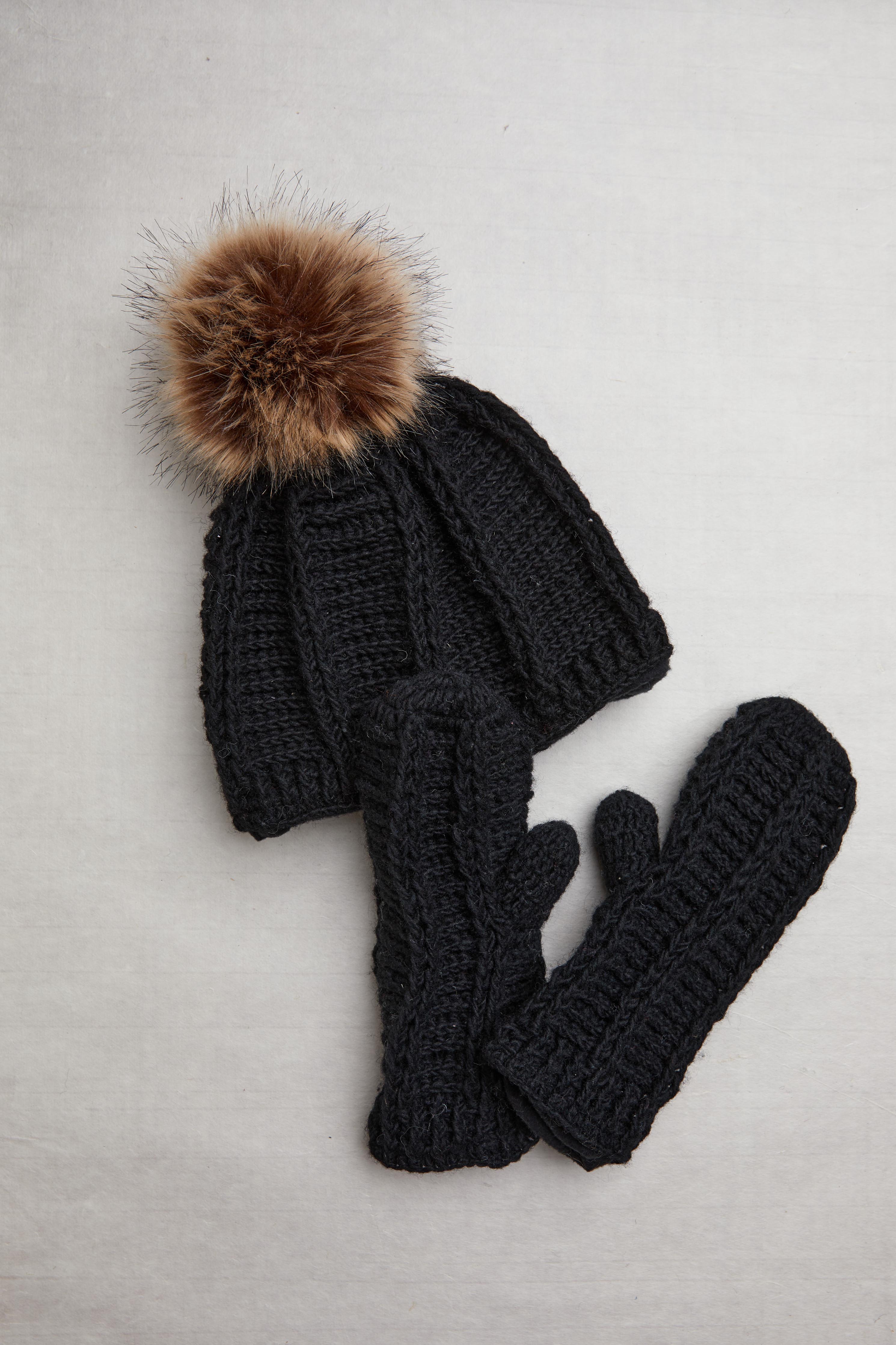 Brecken Noir Knit Mittens