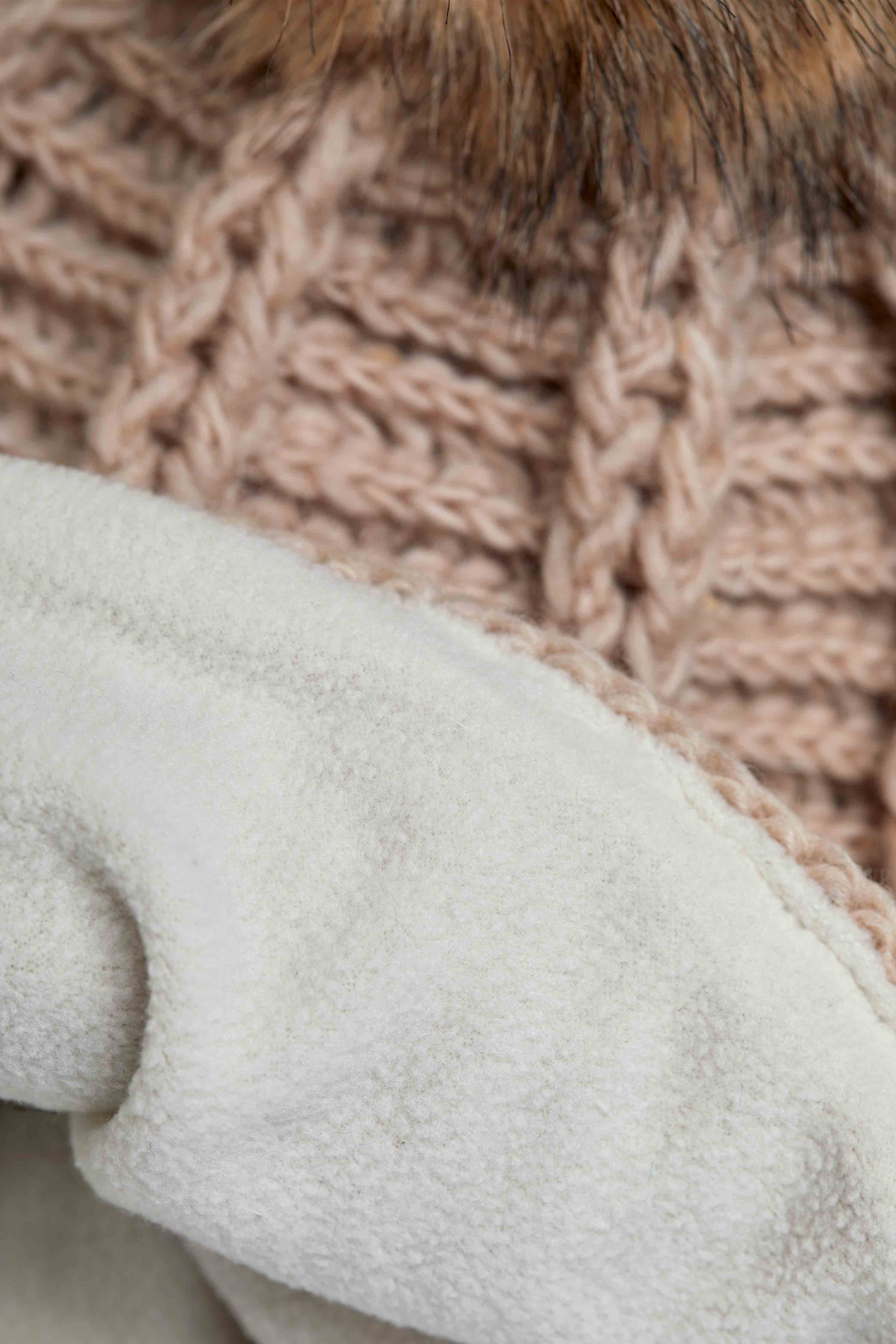 Brecken Tan Knit Mittens