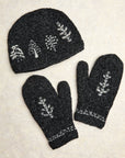 Daphne Charcoal Knit Mittens