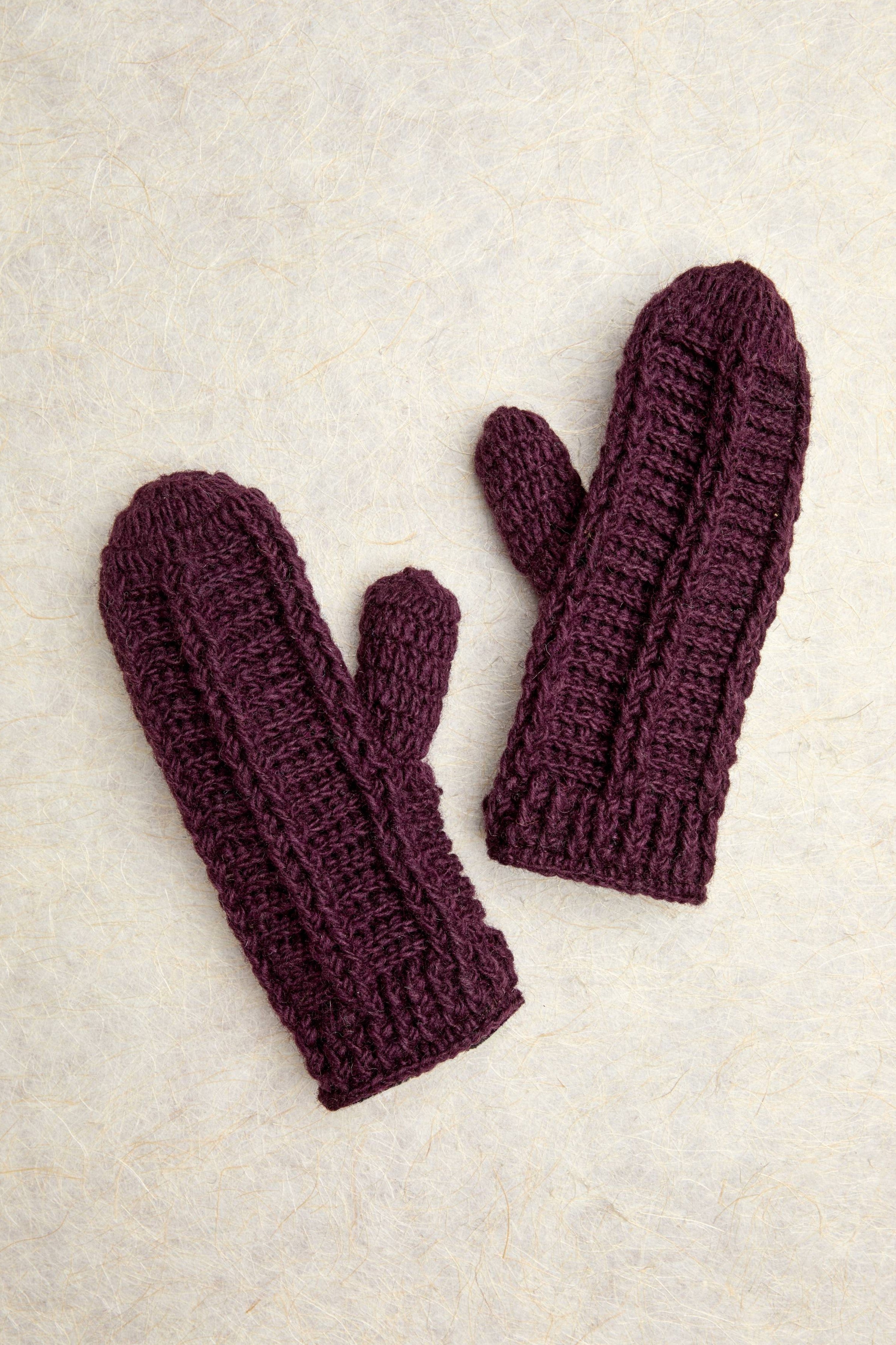 Brecken Deep Plum Knit Mittens