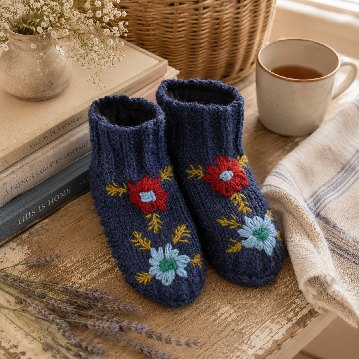 Floral Knit Slippers - Navy